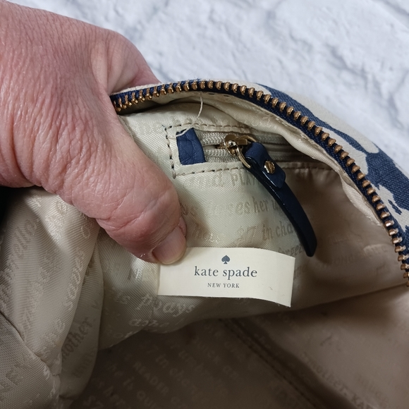 Kate Spade blue and white print canvas hobo bag - Picture 10 of 15